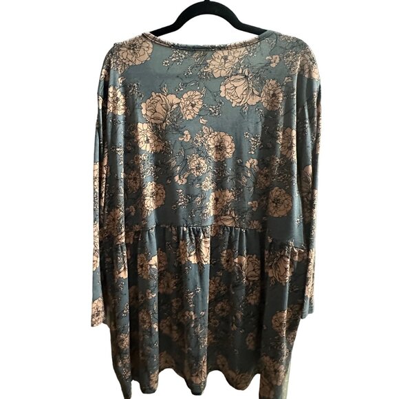 Weekend Suzanne Betro size 4X gray floral print 3/4 sleeve v neck tunic - Picture 3 of 6